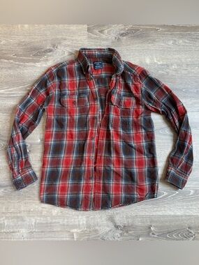 Men's Red Plaid Flannel Shirt - Classic Button-Up
